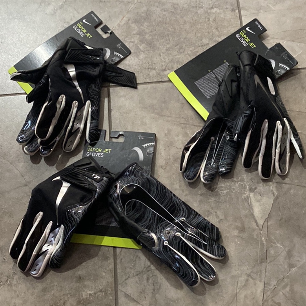 NIKE VAPOR JET GLOVES